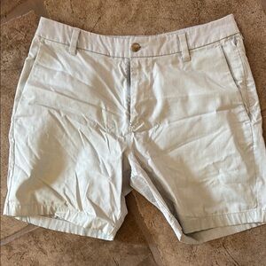 Lululemon Men's Cream Shorts